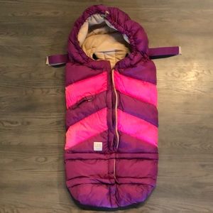 7 A.M. Enfant stroller bunting